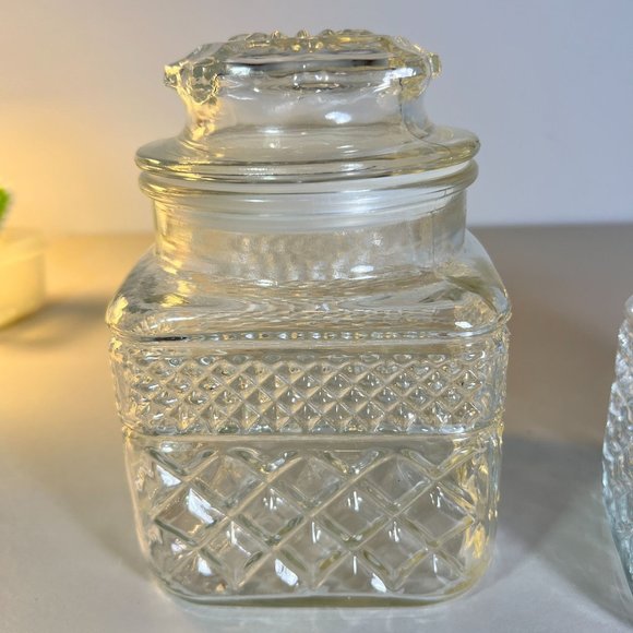 Vintage ANCHOR HOCKING Glass Canister Set - Picture 5 of 15
